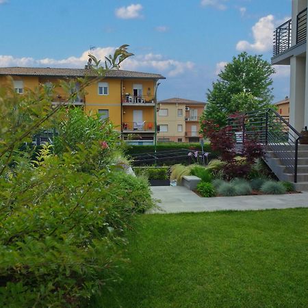 Via Goito 25 Rooms & Apartment Peschiera del Garda Zewnętrze zdjęcie