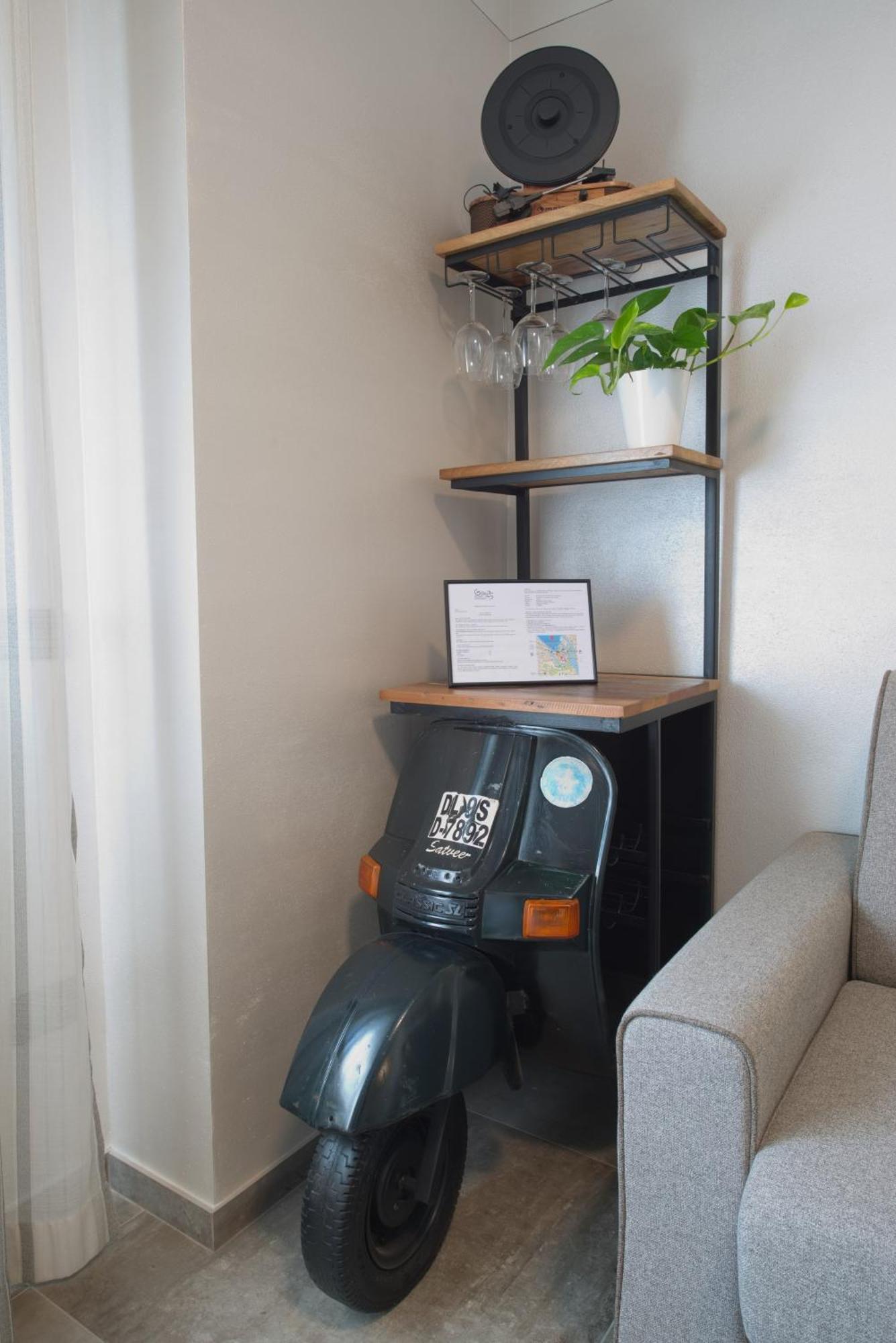 Via Goito 25 Rooms & Apartment Peschiera del Garda Zewnętrze zdjęcie