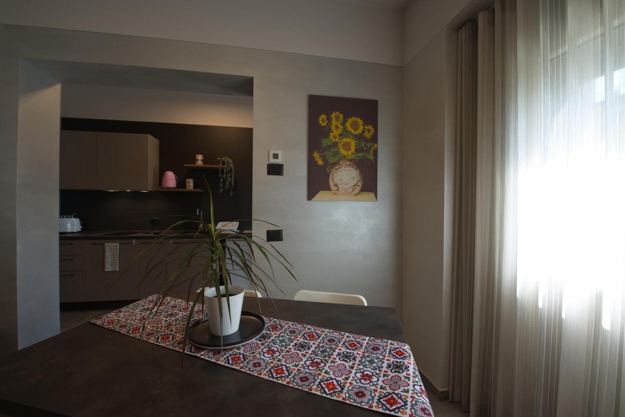 Via Goito 25 Rooms & Apartment Peschiera del Garda Zewnętrze zdjęcie