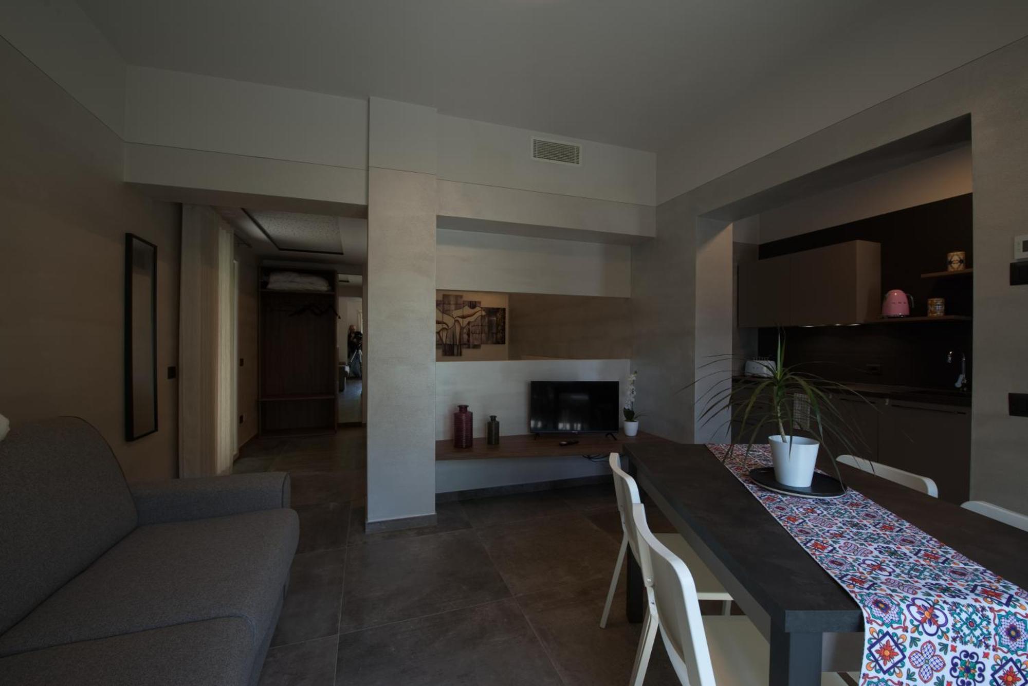 Via Goito 25 Rooms & Apartment Peschiera del Garda Zewnętrze zdjęcie
