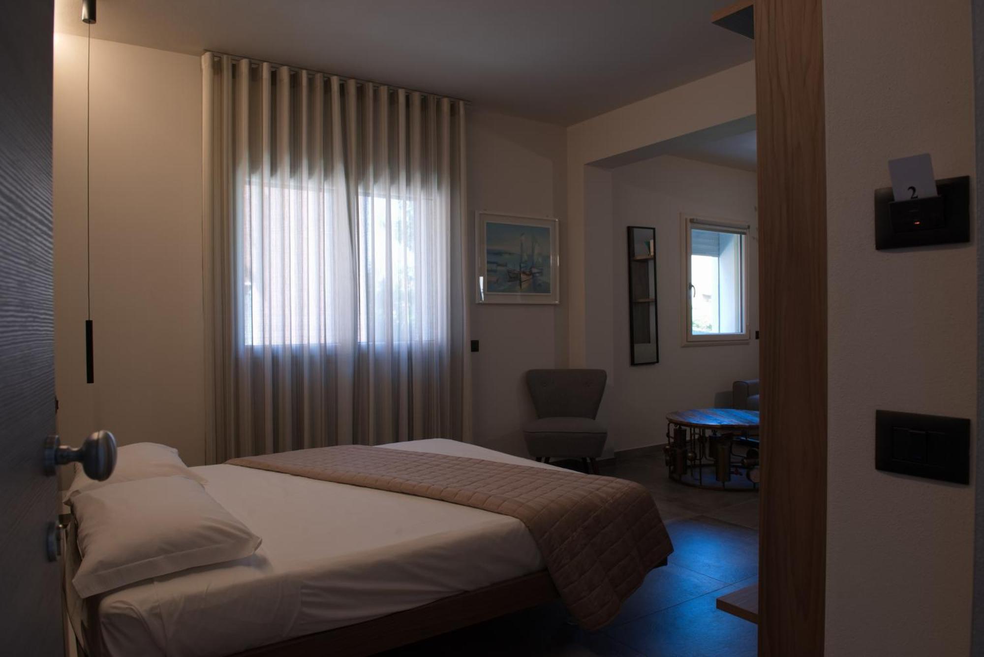 Via Goito 25 Rooms & Apartment Peschiera del Garda Zewnętrze zdjęcie