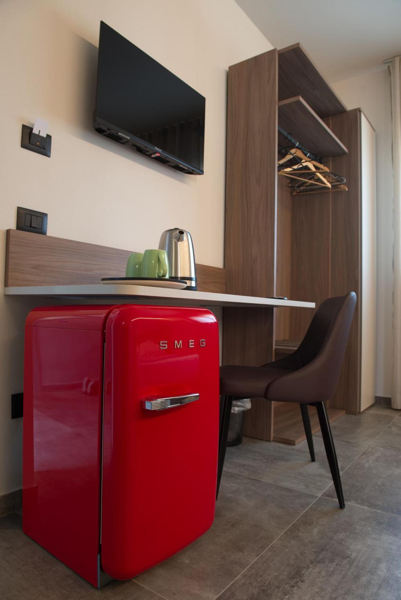 Via Goito 25 Rooms & Apartment Peschiera del Garda Zewnętrze zdjęcie