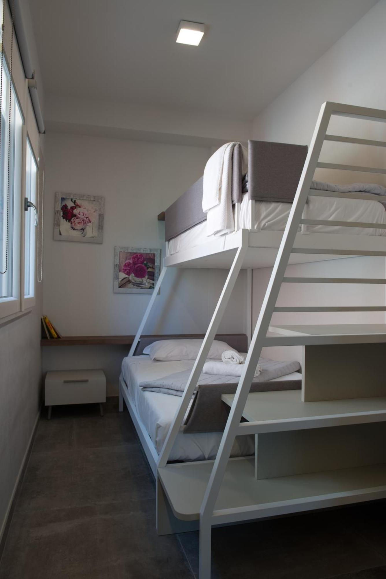 Via Goito 25 Rooms & Apartment Peschiera del Garda Zewnętrze zdjęcie